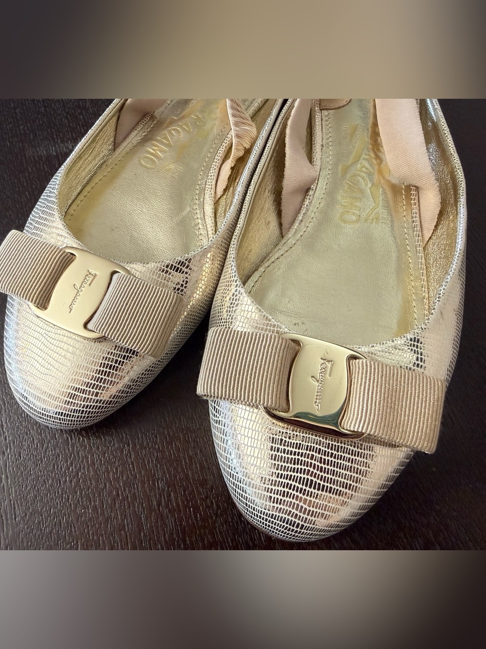 Salvatore Ferragamo Gold Metallic Bow Slingback Flats - Picture 7 of 7